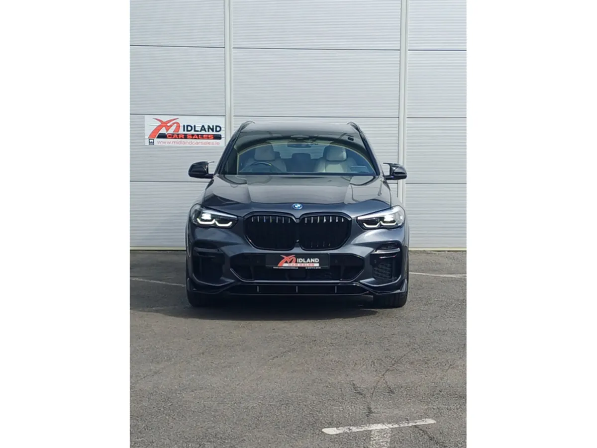 BMW X5 XDRIVE45E M SPORT AUTO - Image 3