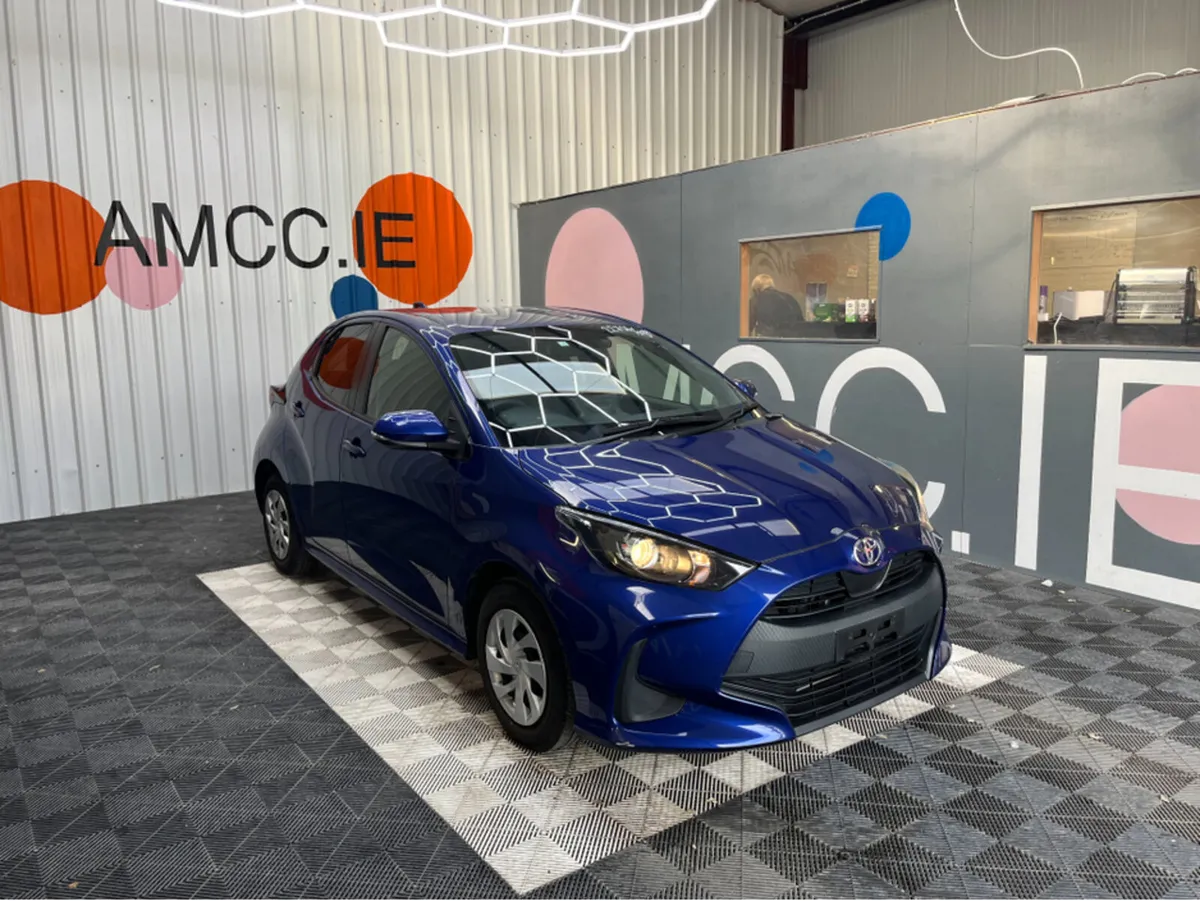 Toyota Yaris 1.0 PETROL / 44k KMs / REVERSE CAMERA - Image 1
