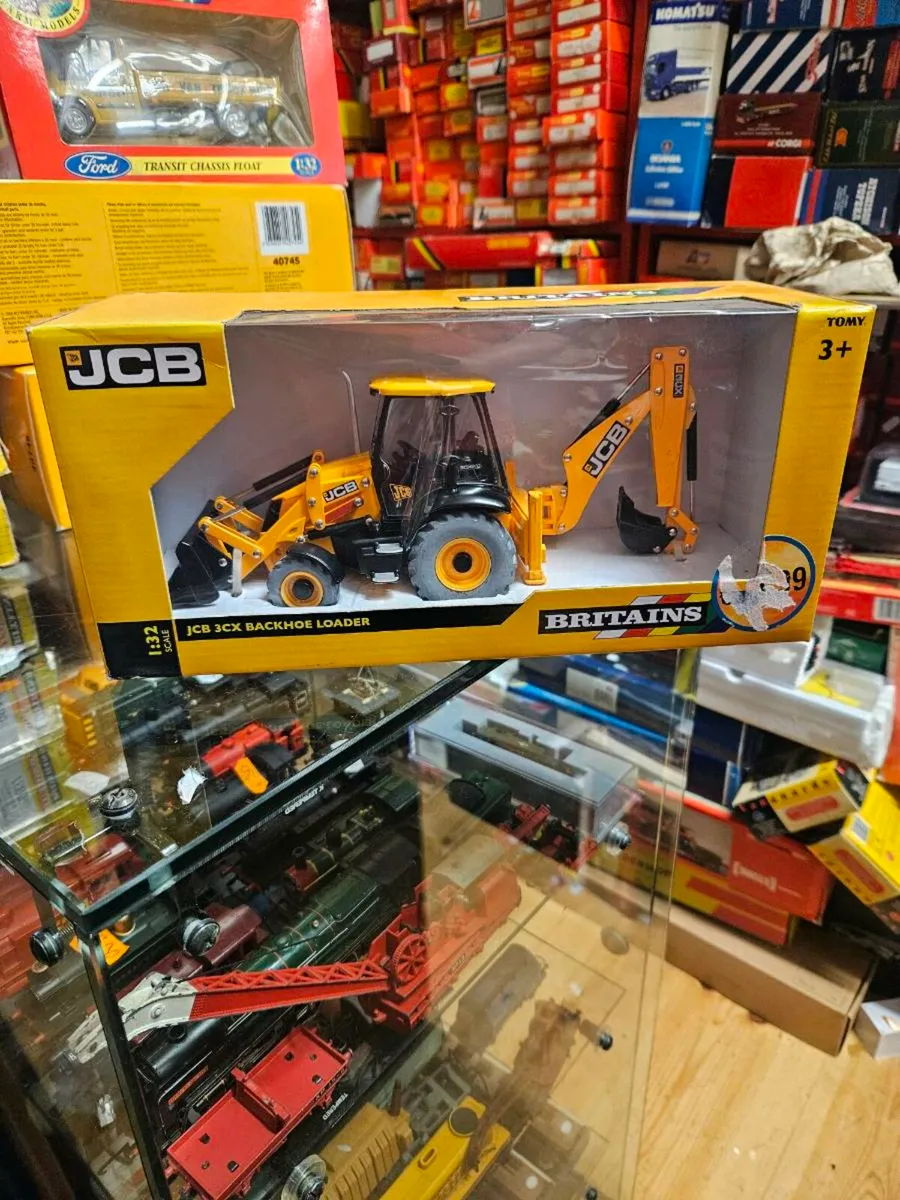 Britain's JCB Loader 1.32 - Image 1