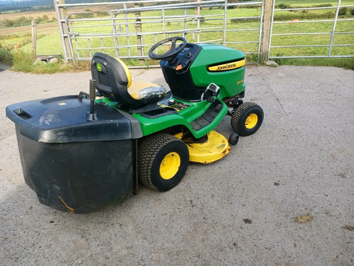 John Deere x300r - Image 1