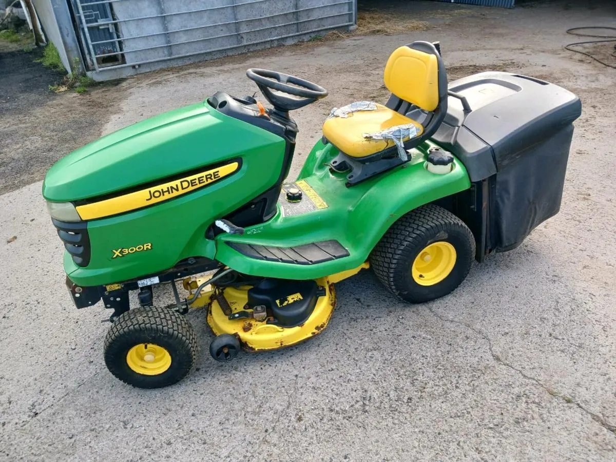John Deere x300r - Image 2