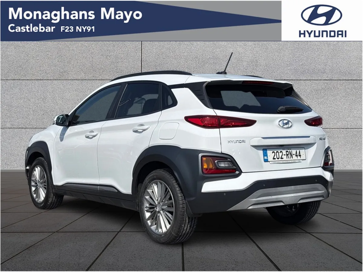 Hyundai KONA KAUAI 'FULL LEATHER' EXCUTIVE PLUS 5D - Image 3