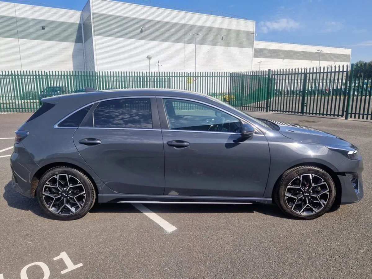 Kia Ceed 1.0 PETROL, GT LINE, BIG SPEC, LOW MILEAG - Image 4