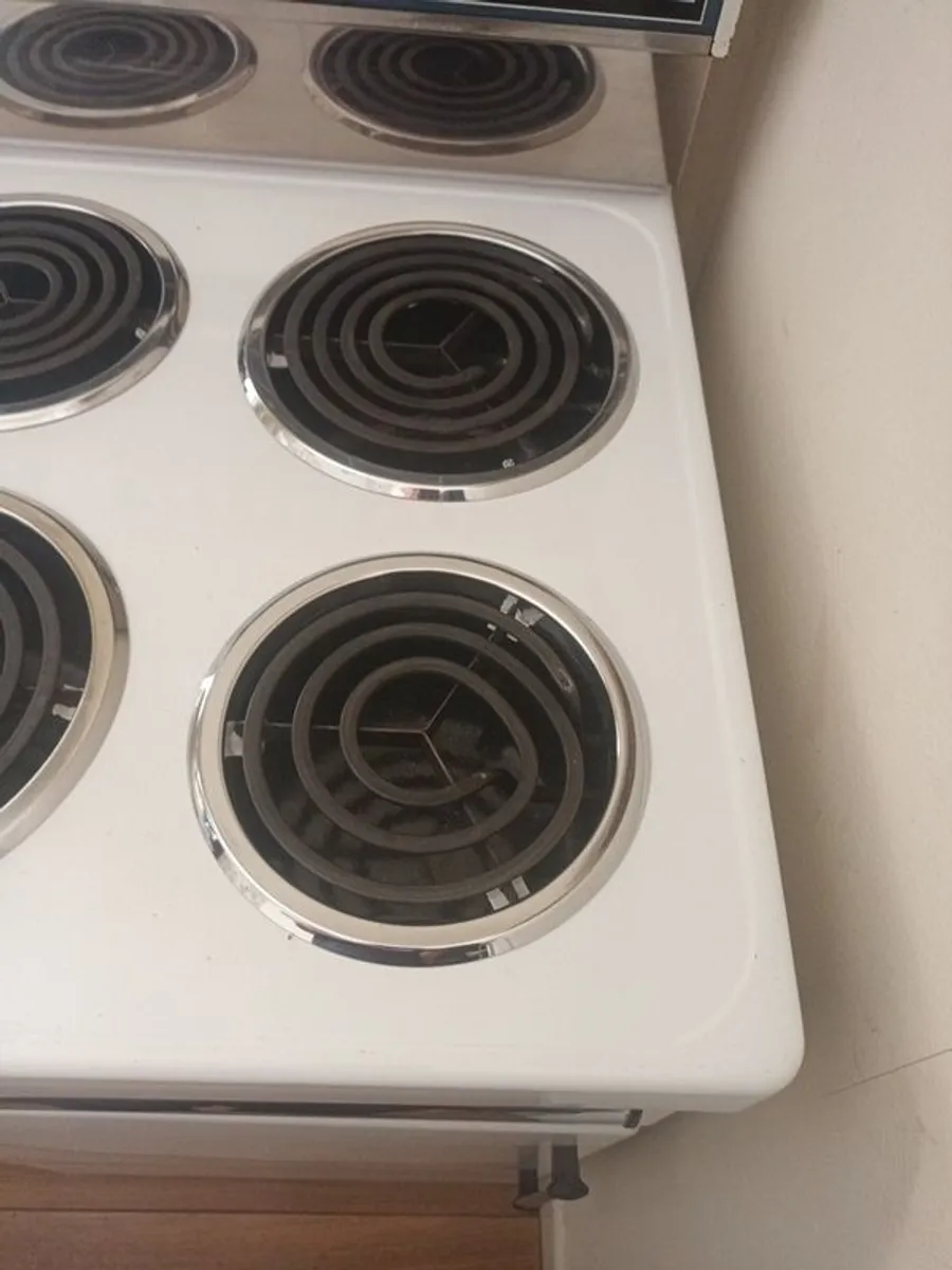 Retro Electric Cooker - Image 3