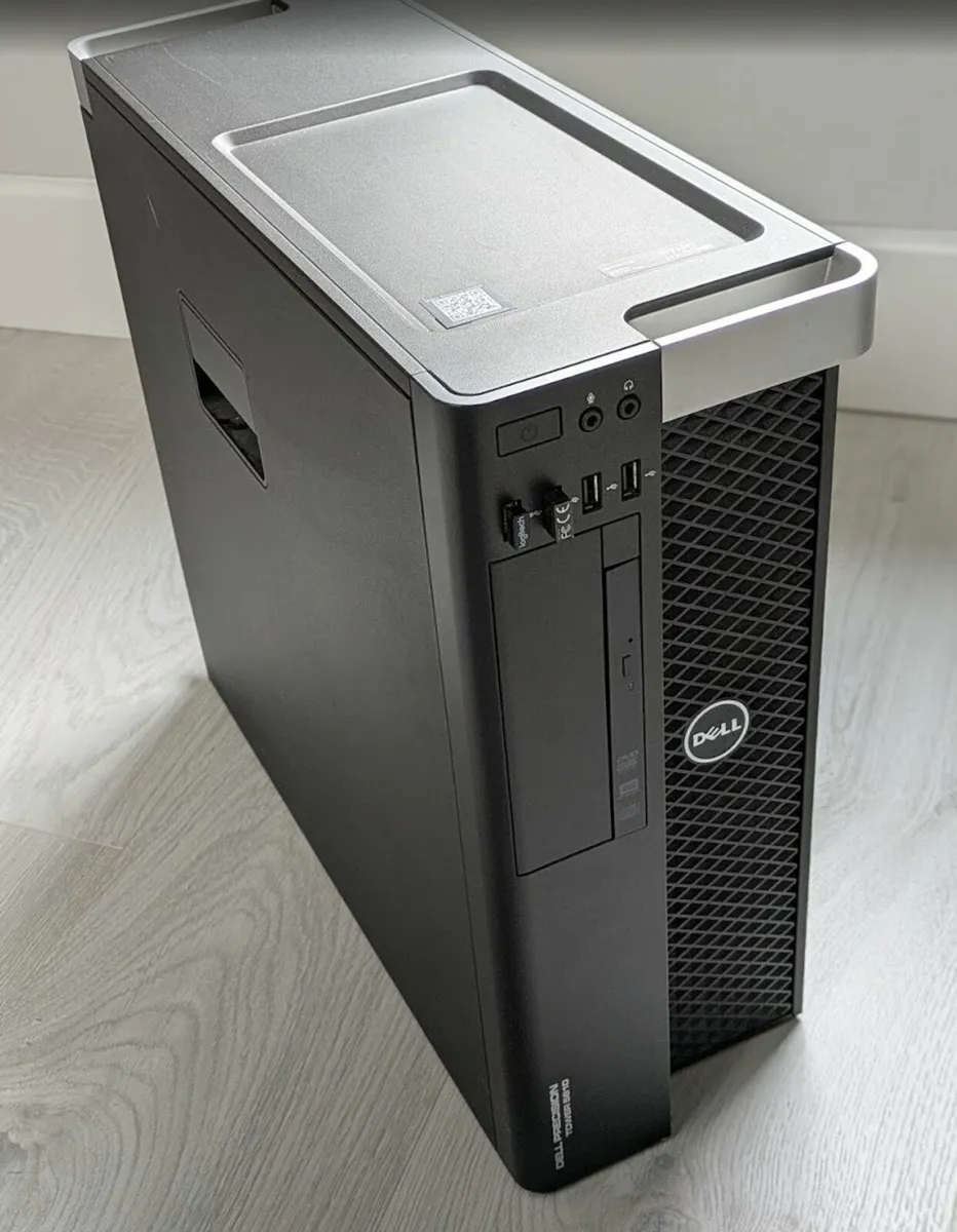 Dell Precision Tower 5810 Workstation & 24" LCD - Image 2