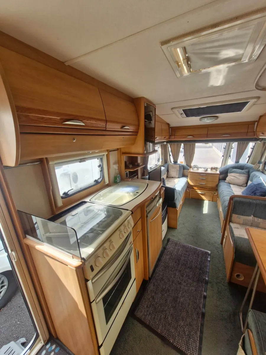 Swift caravan - Image 4
