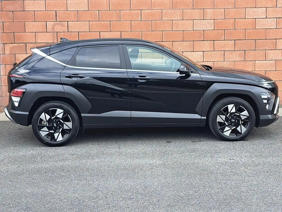 Hyundai Kona Hybrid Elegance Model  1.6 Automatic - Image 4