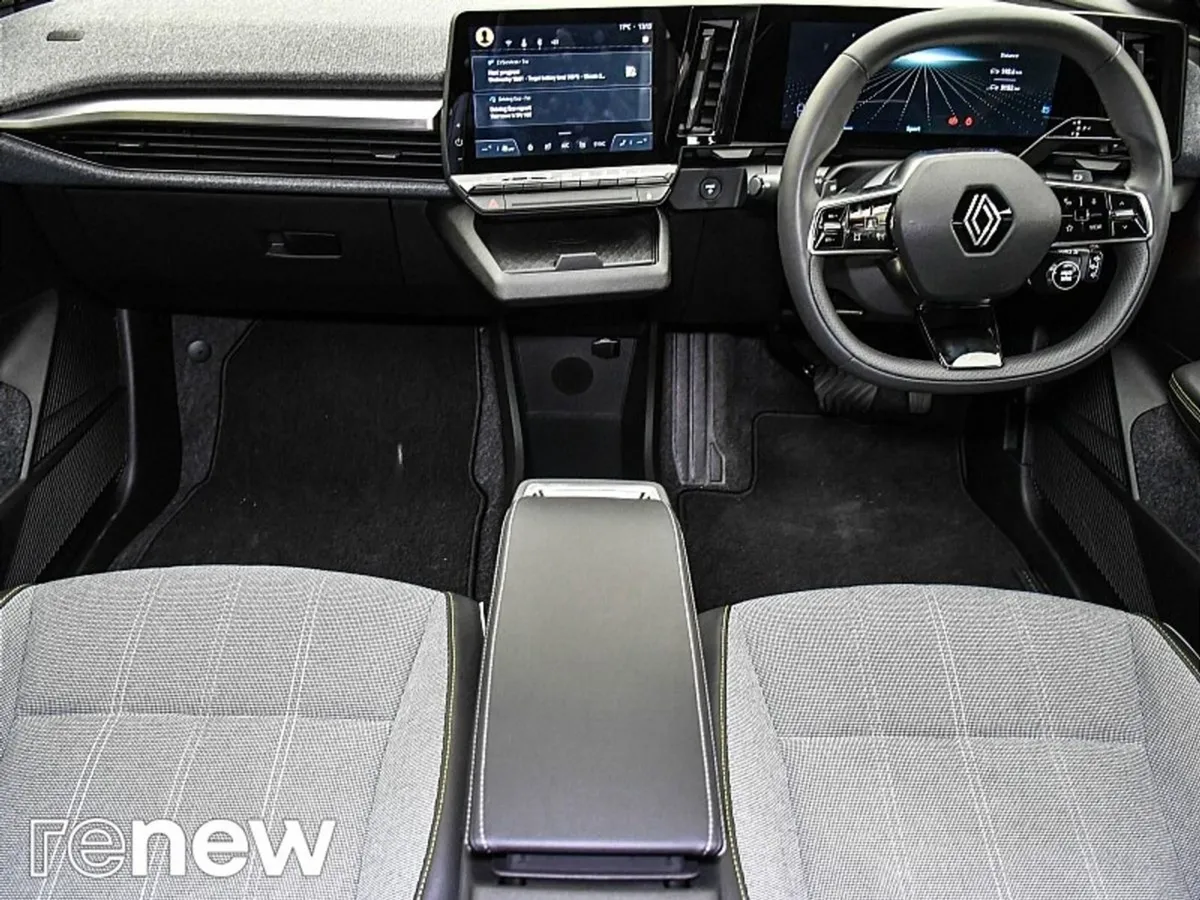 Renault Megane E-Tech Ev60 220hp Launch Edition - Image 2
