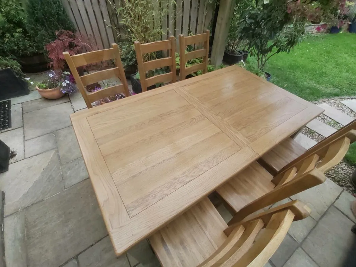 Large oak table - Image 2