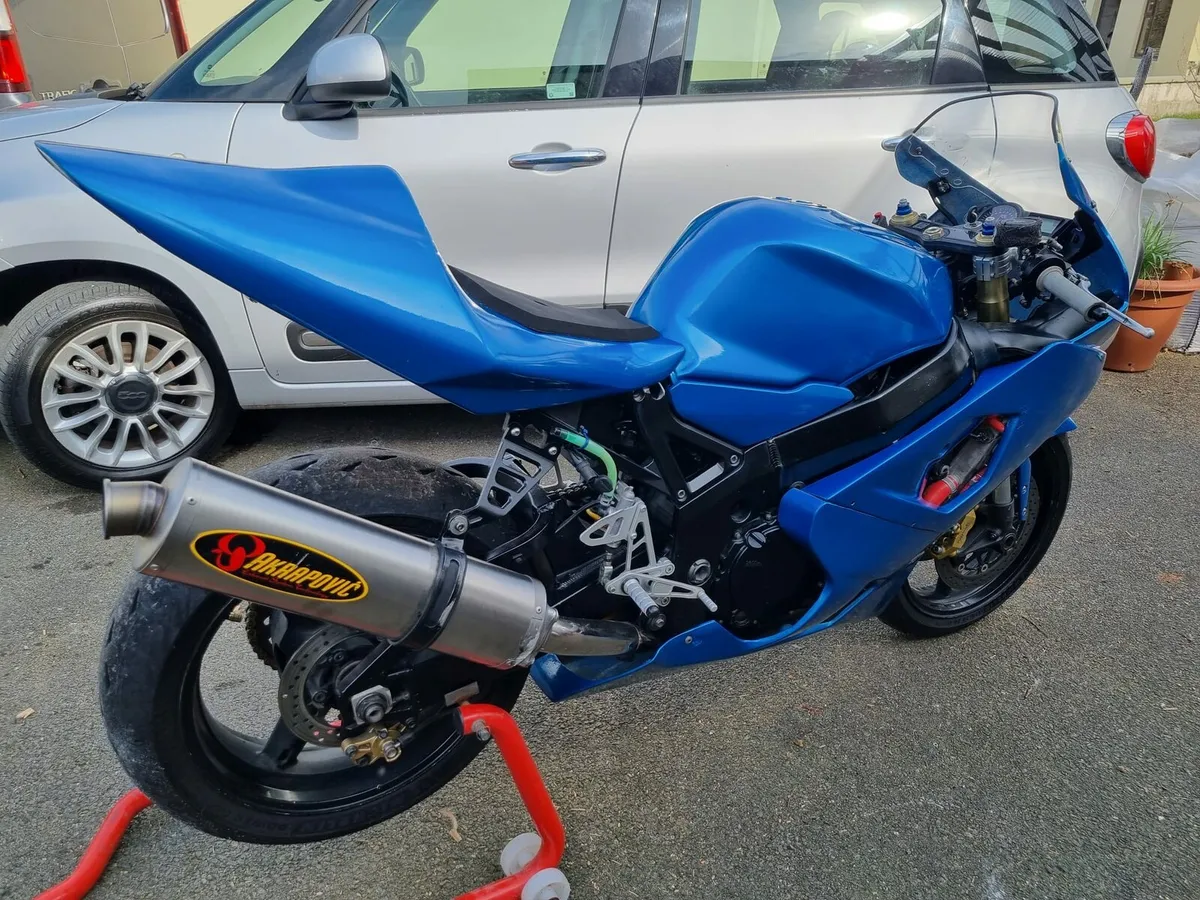 Suzuki gsxr 750 track bike - Image 3