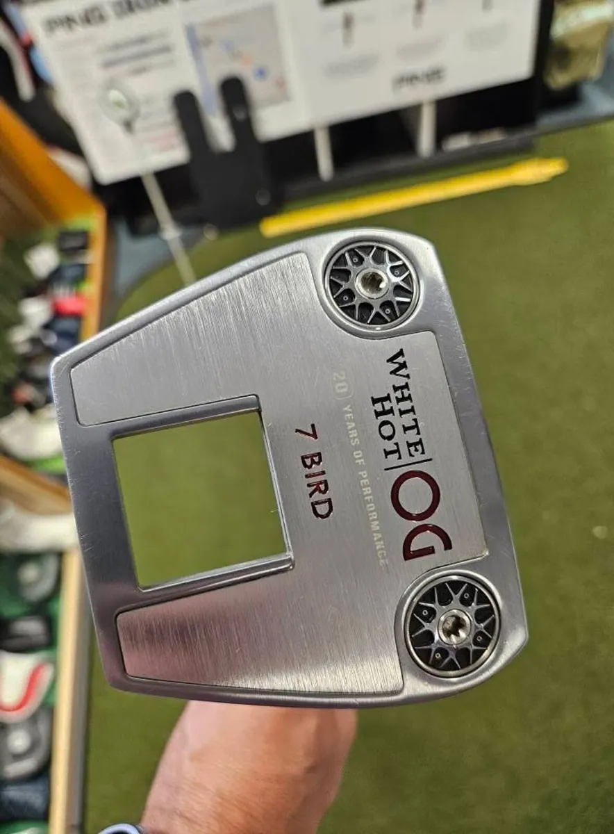 Odyssey White Hot Og 7 Bird Putter - Image 1