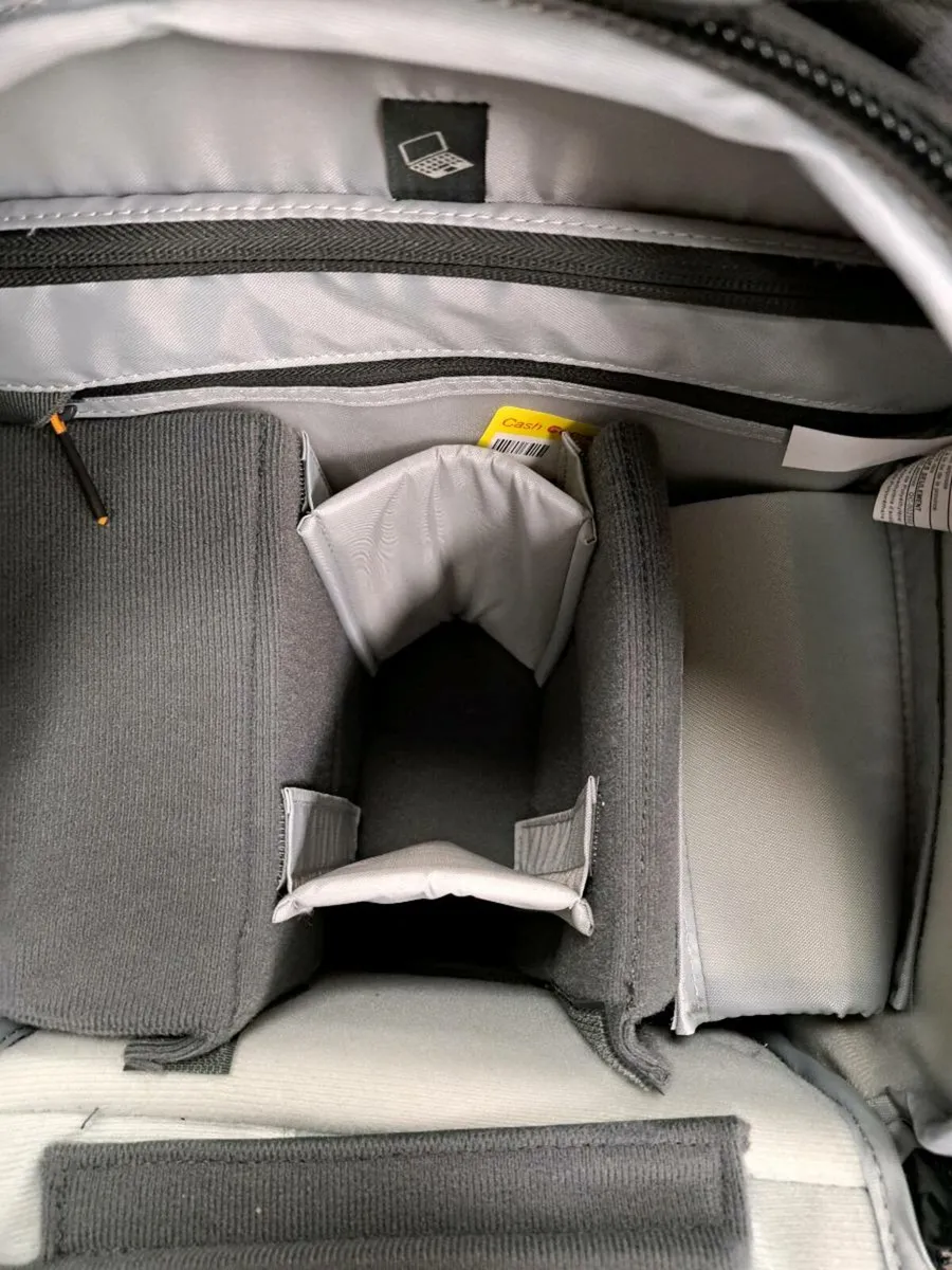 LowePro Professional Camera Bag - Image 2