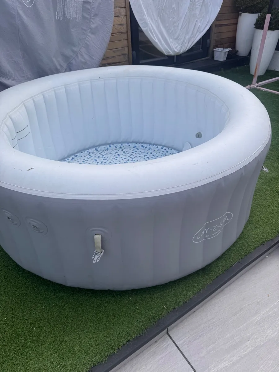 Hot Tub