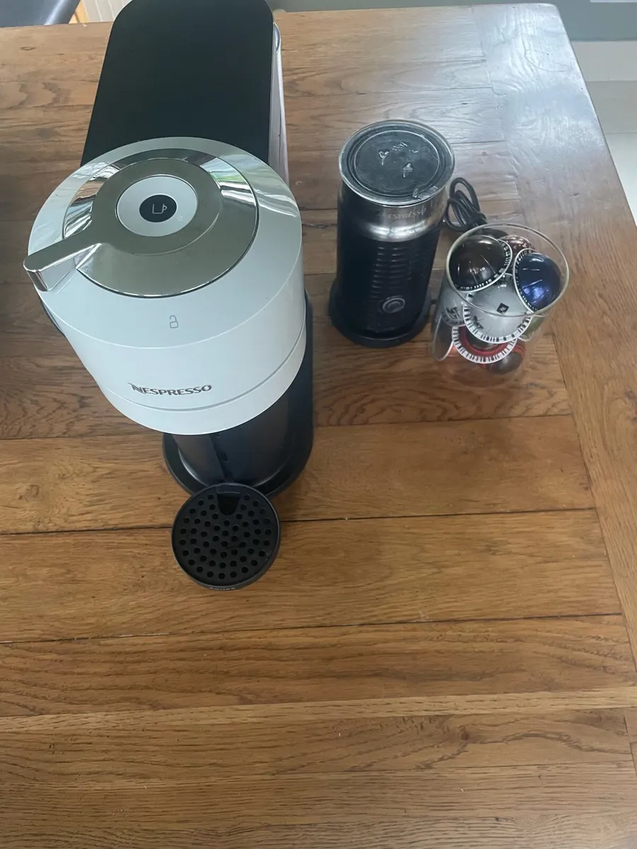Nespresso Coffee Machine - Image 4
