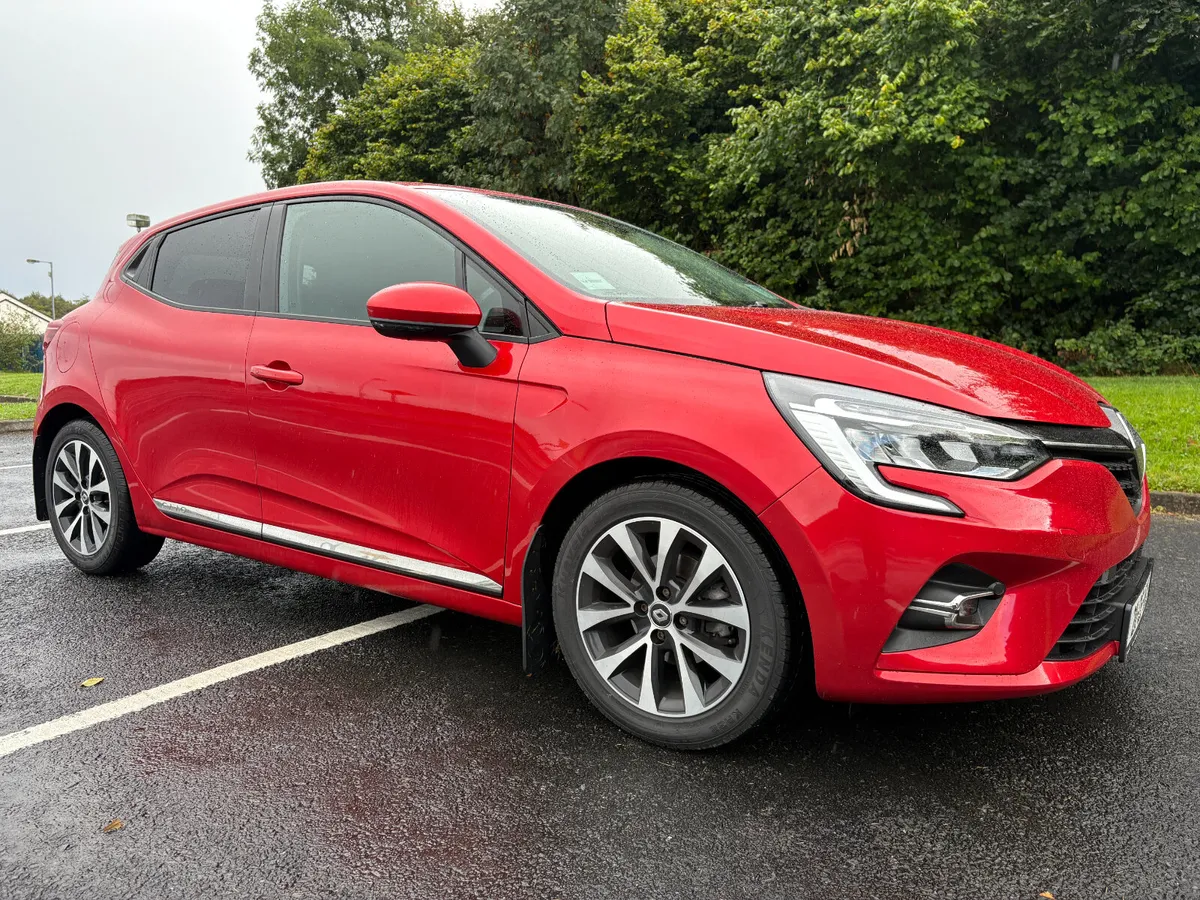 Renault Clio 2021 Iconic TCe 100 MY19 - Image 2