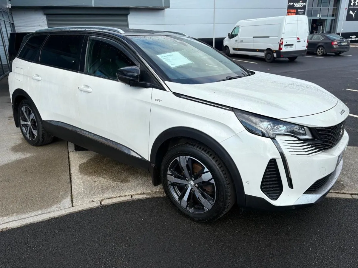 Peugeot 5008 7 Seats /130bhp / Glass Roof / GT Sp - Image 2