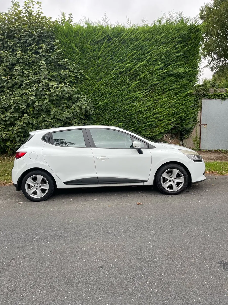 Renault clio - Image 4