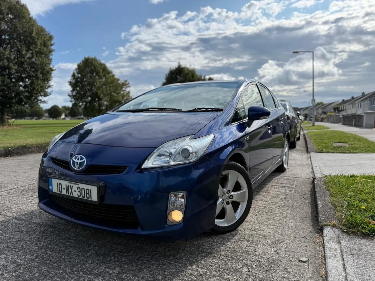 Toyota Prius - Image 1