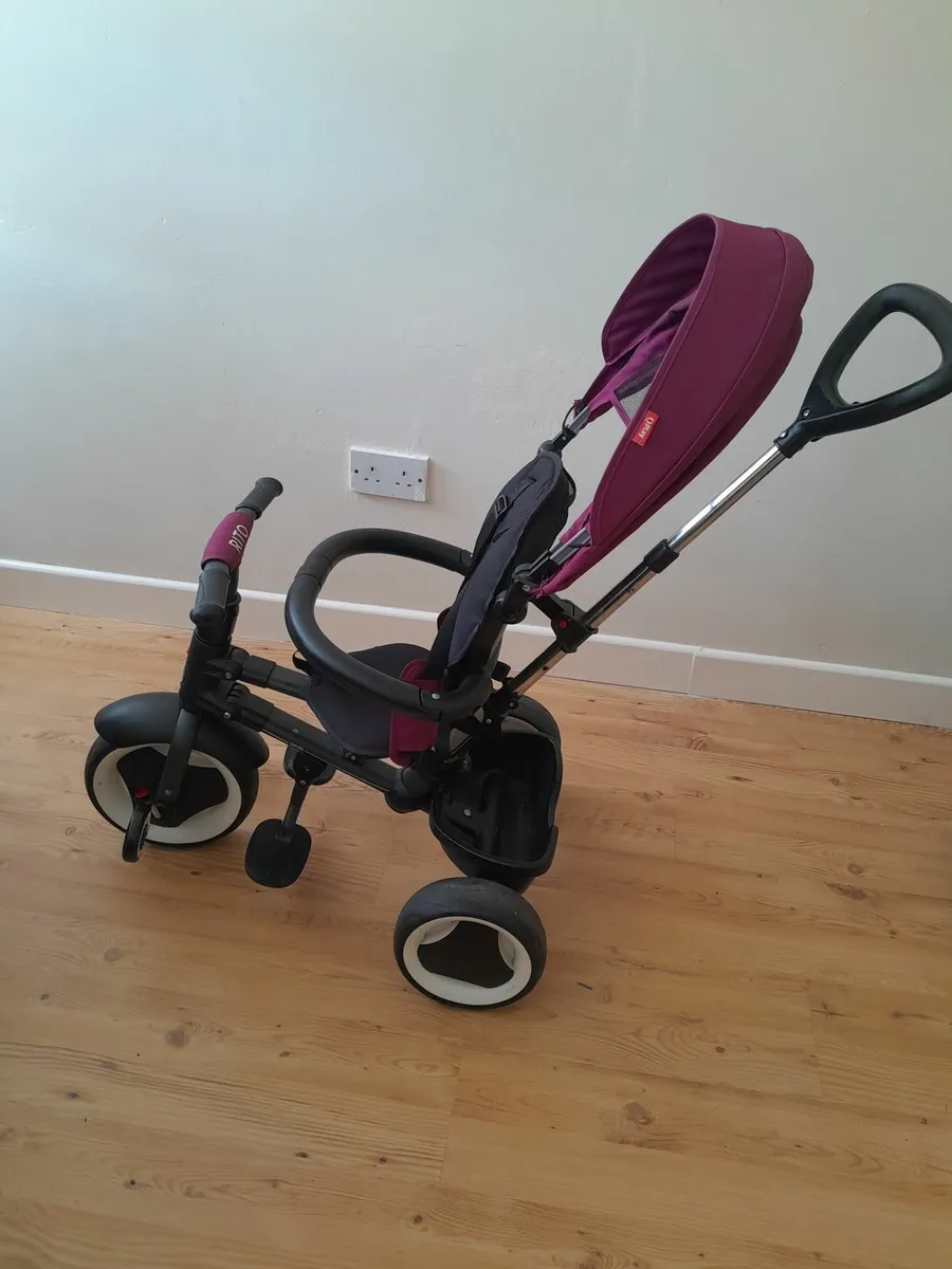 Childs tricycle - Image 3
