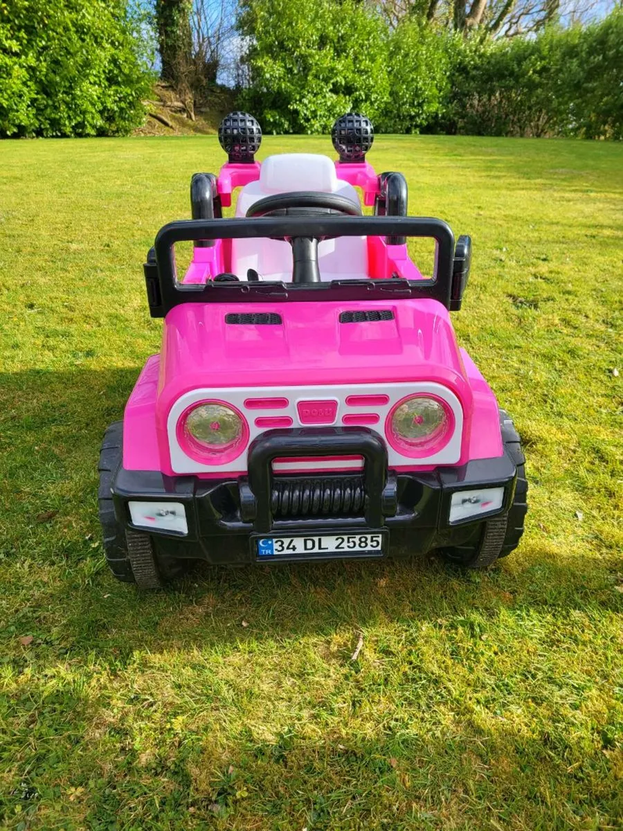 Toys - Image 2