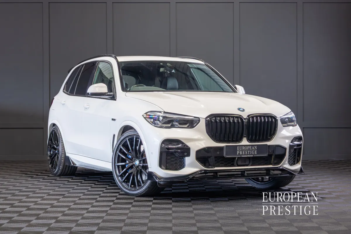 222 BMW X5 X-Drive 45e M-Sport - Image 1