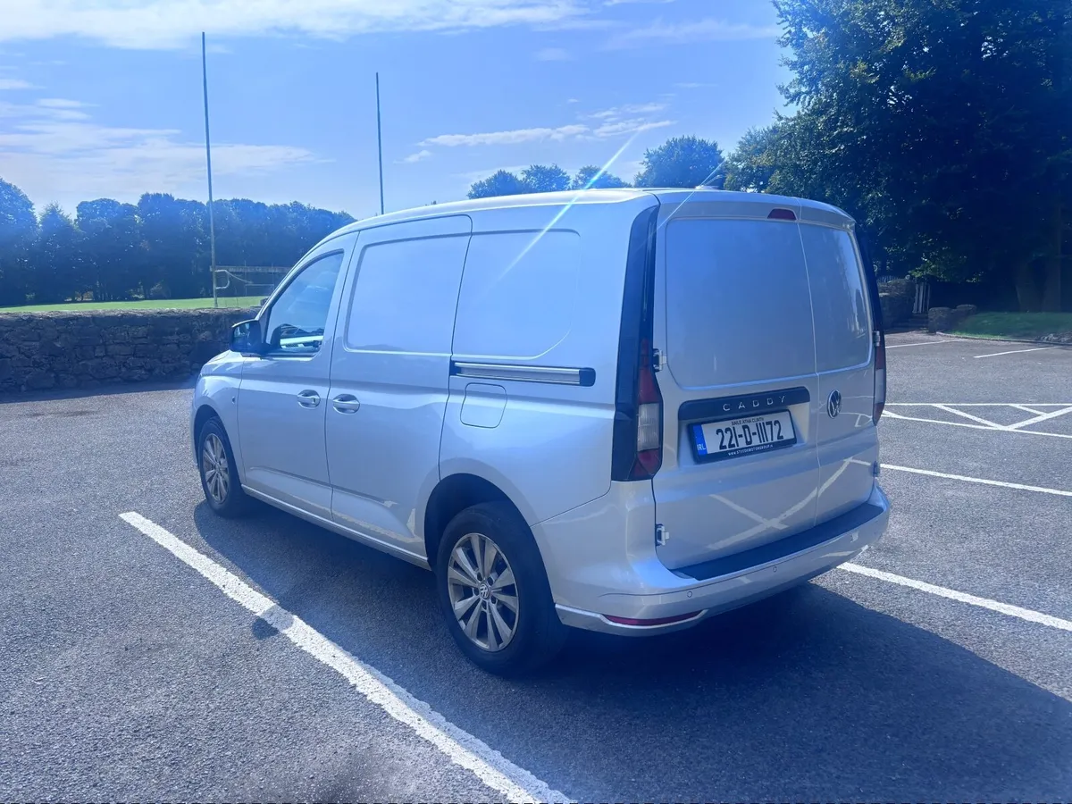 2022 (221) Volkswagen Caddy - Image 1