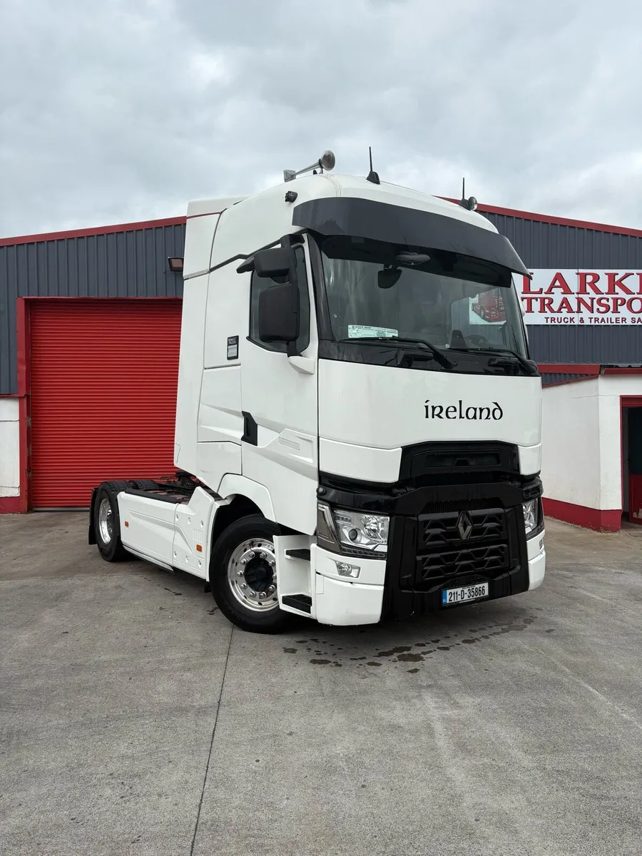 Renault T480 2021 4x2 LHD low km - Image 1