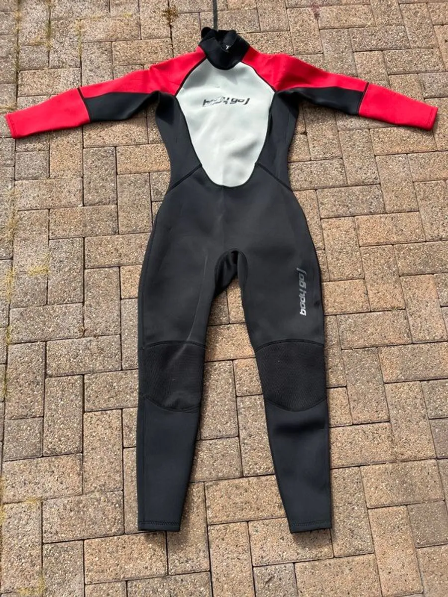 BodyGo Full Neoprene WetSuit - Ladies XL - Red/Black - Image 1