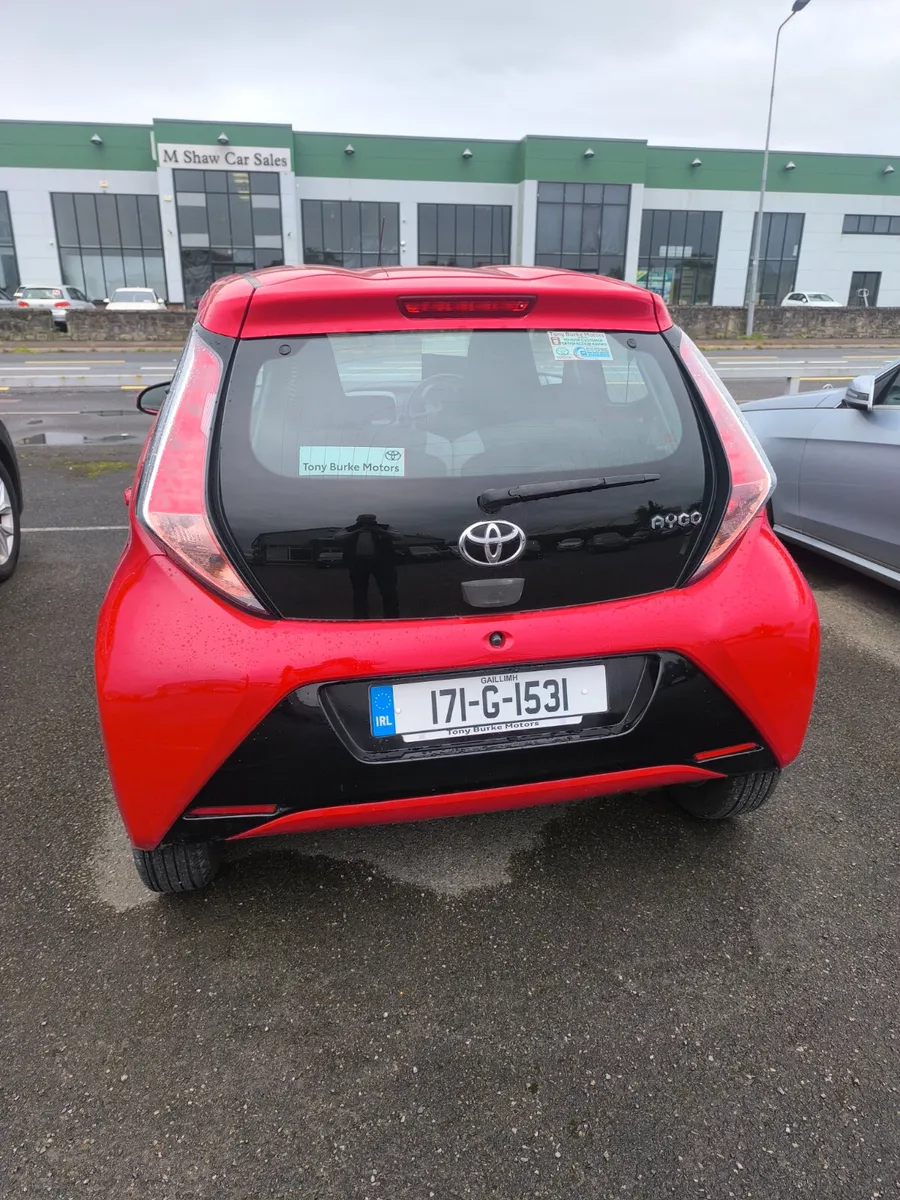 171 Toyota Aygo . Low kilometres - Image 2