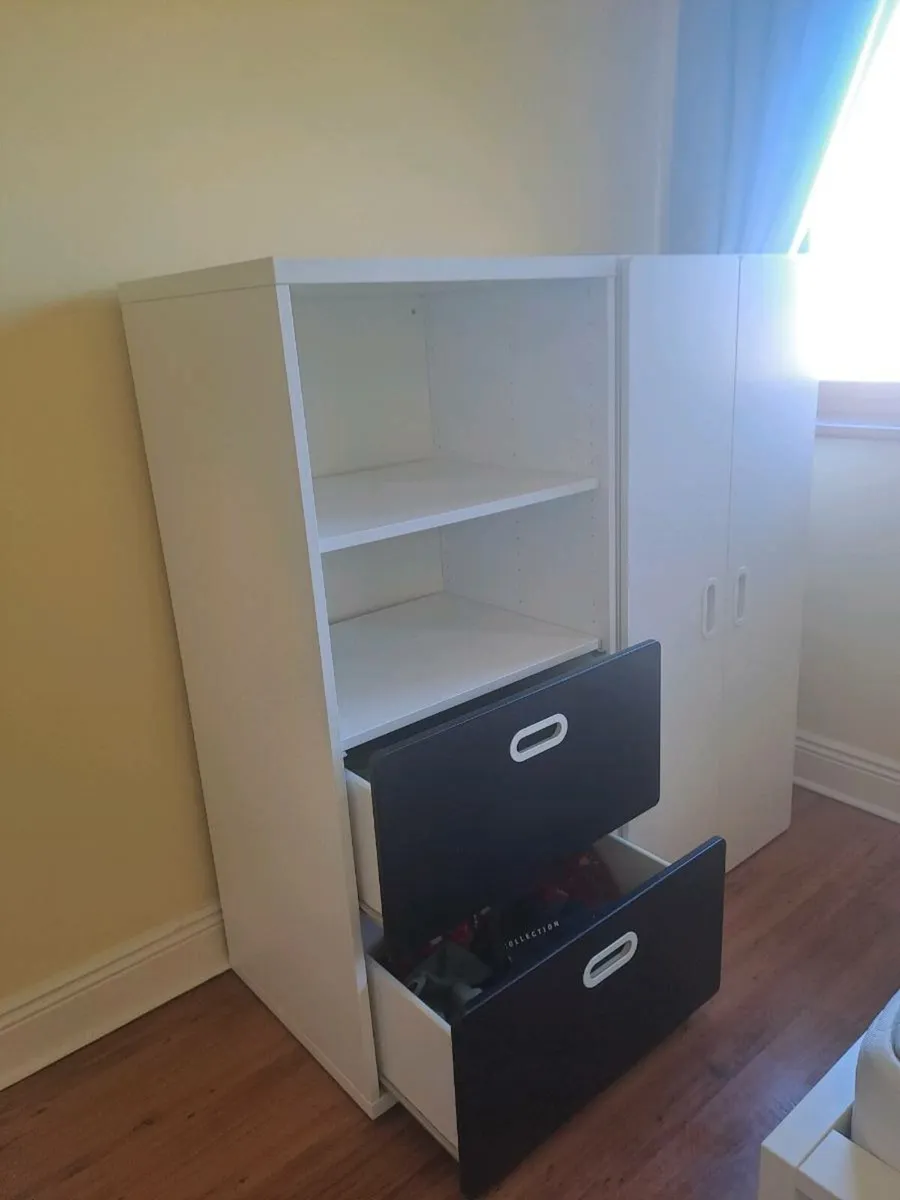 Kids' bedroom furniture - Image 2
