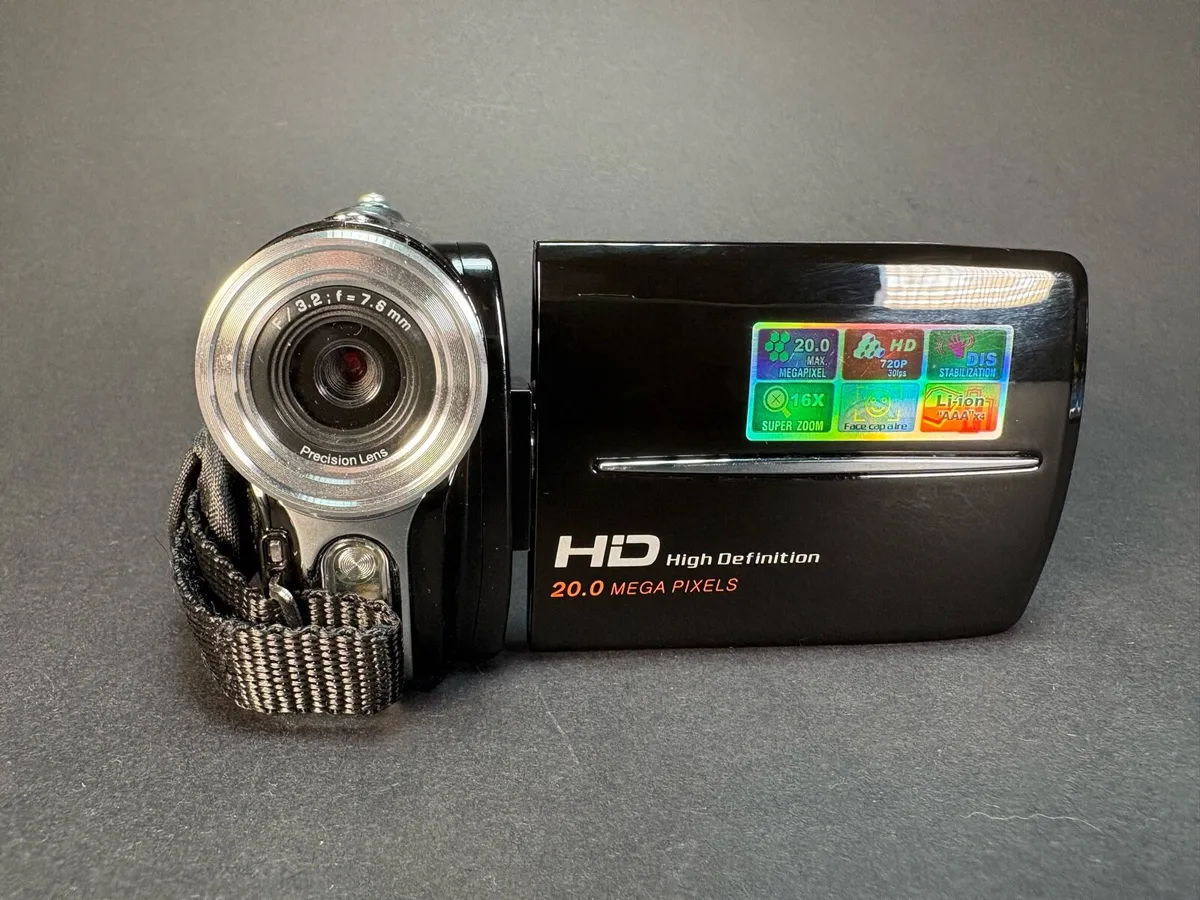 DVC Digital Video Camera with 16X Digital Zoom - Image 4