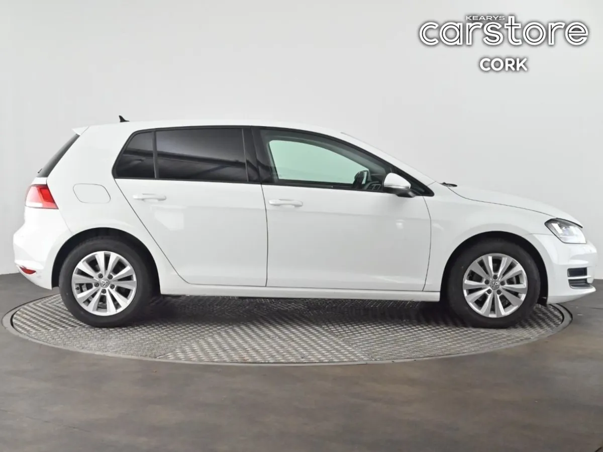 Volkswagen Golf 1.2 TSI 85hp Trendline - Image 3