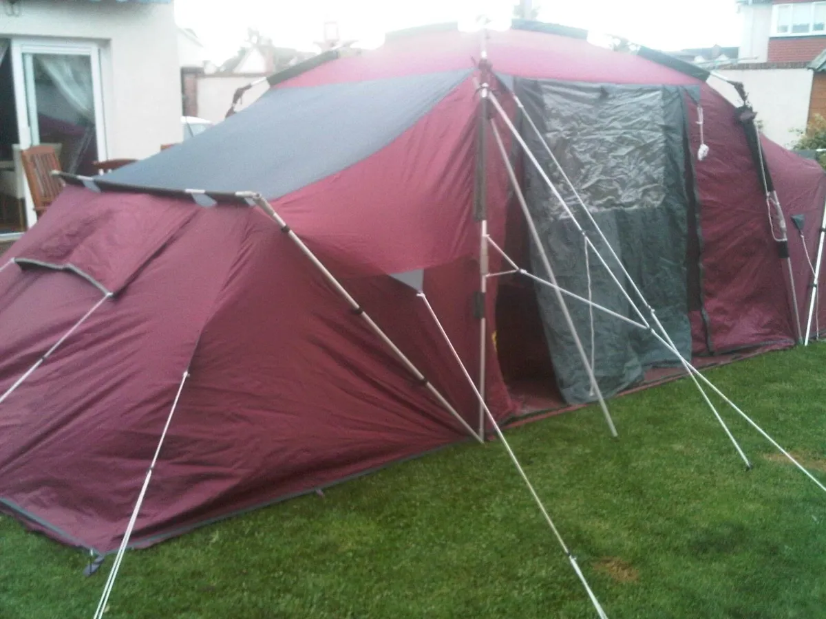Tent - Image 1