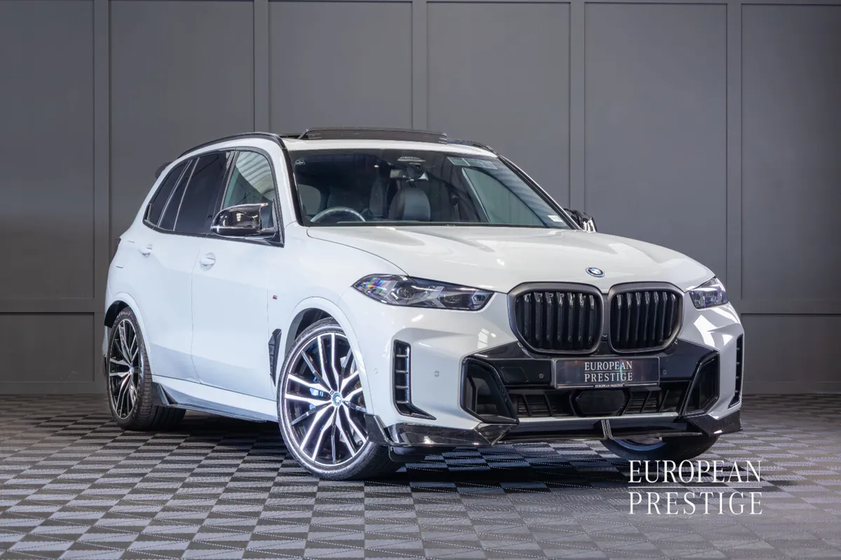2025 BMW X5 X-Drive 50e M-Sport - Image 1
