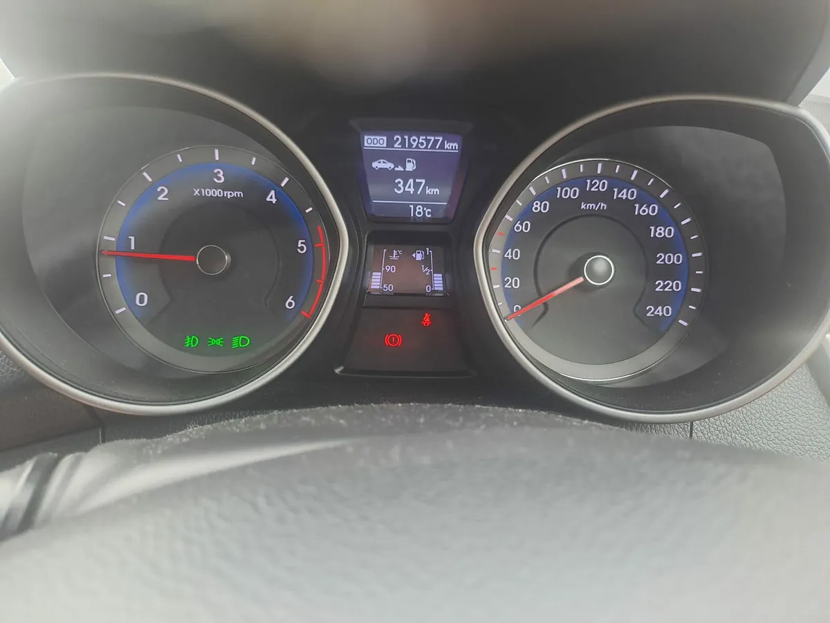 Hyundai i30 - Image 4