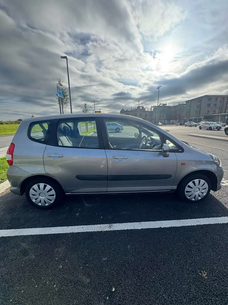 Honda Jazz - Image 2