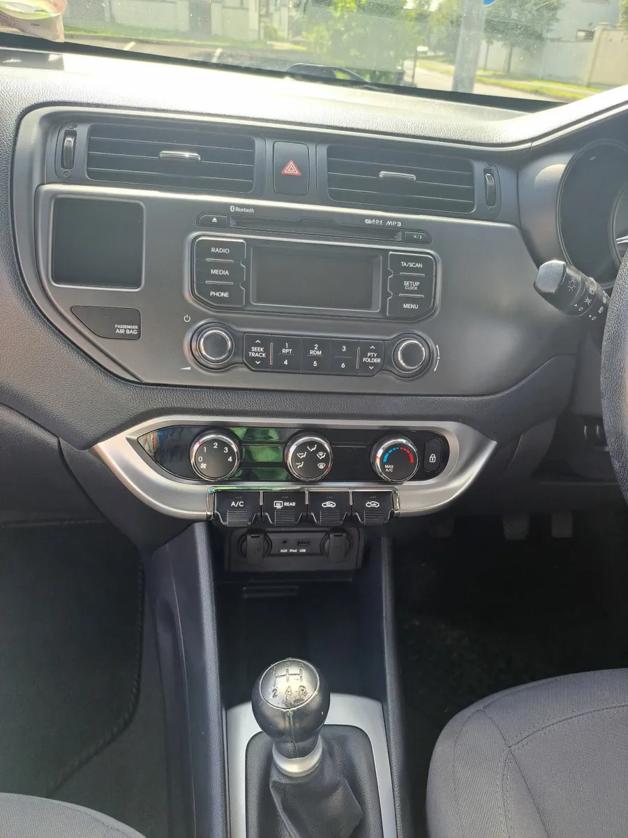 Kia Rio 2012 - Image 3