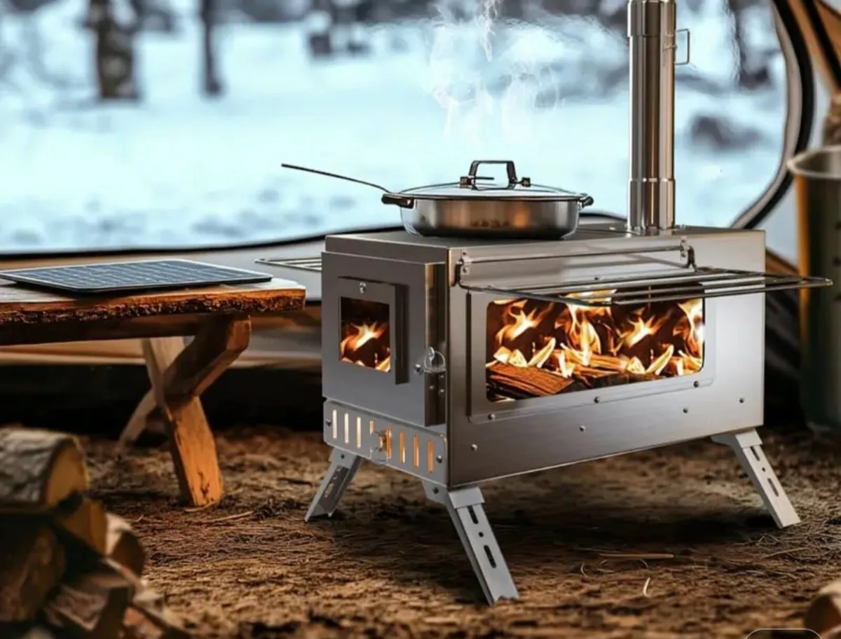 Woodburning camping stove - Image 1