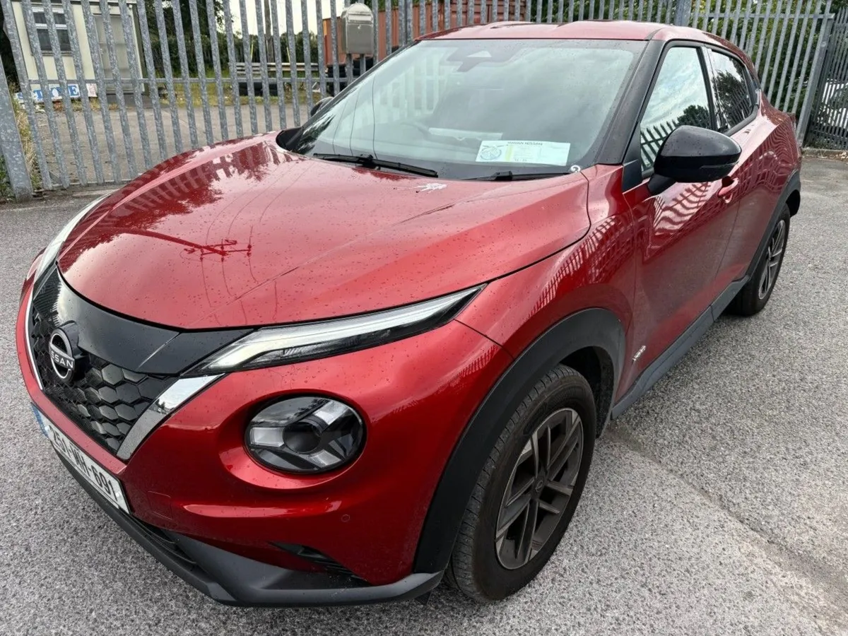 Nissan Juke HEV SV Premium  EX Demo Save  1 000 - Image 3