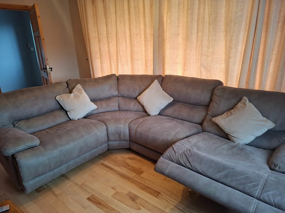 Corner reclining sofa - Image 3