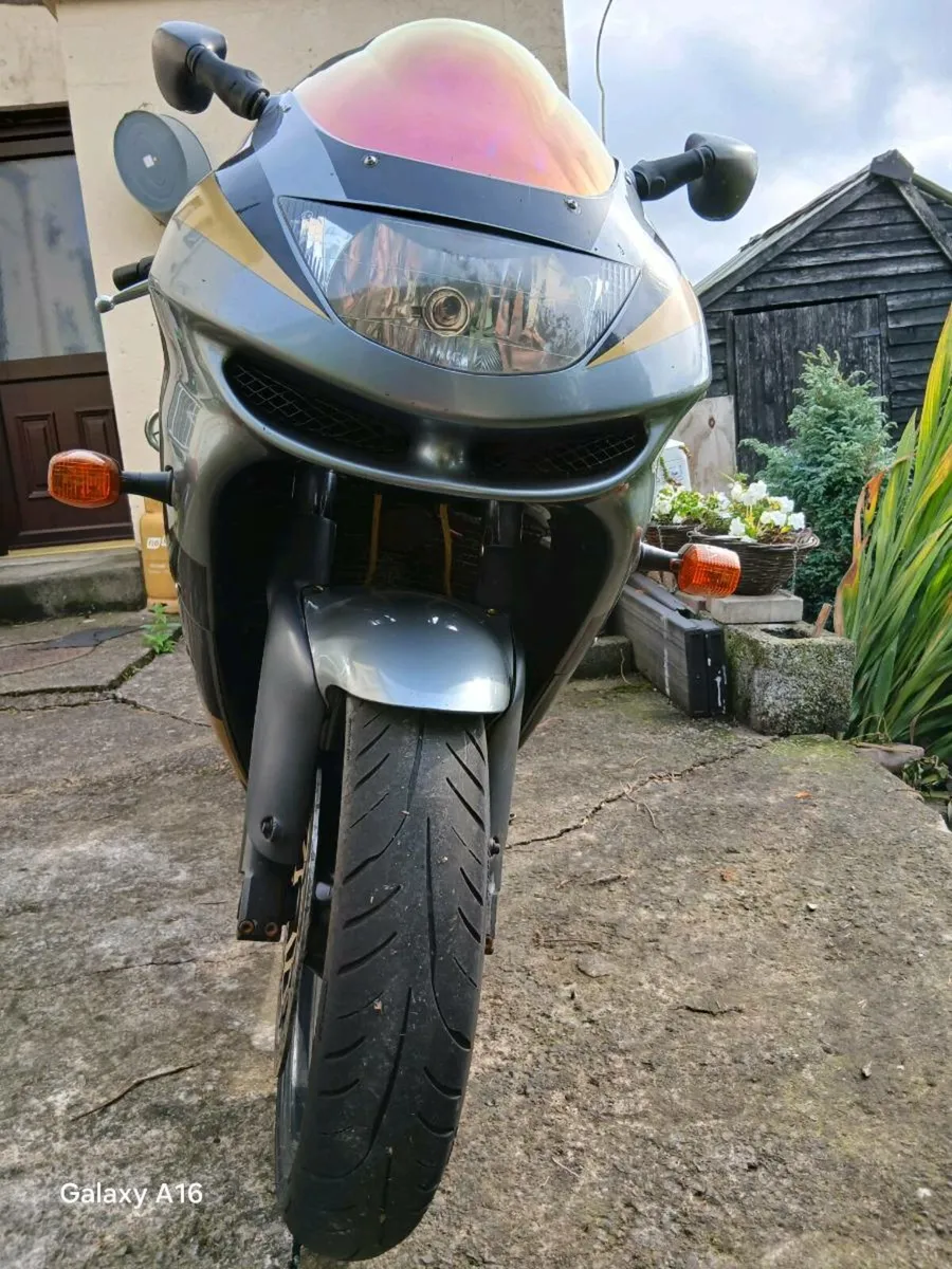 Motorbike - Image 4