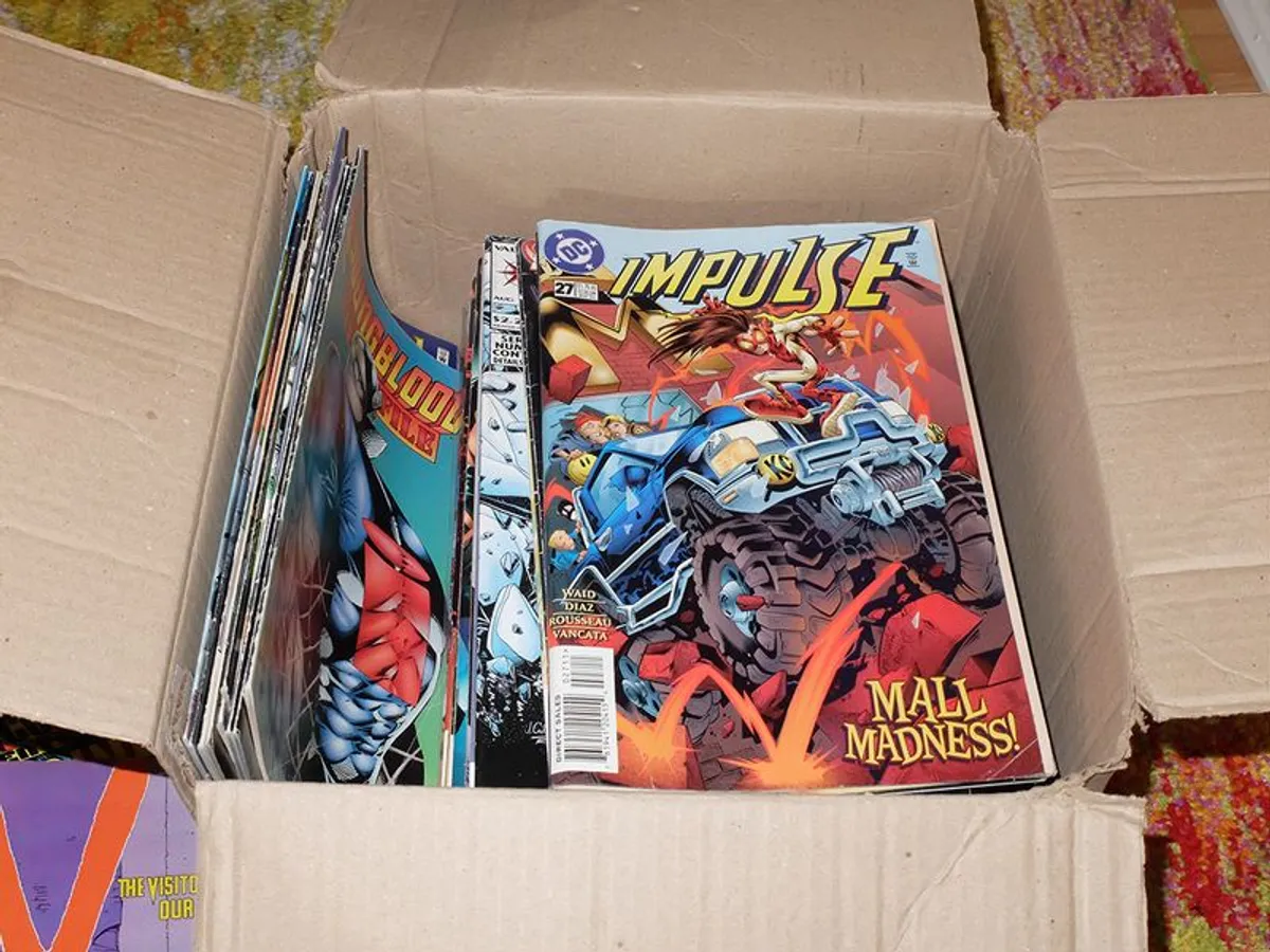 Collectors Lot comics toys cards - Image 2