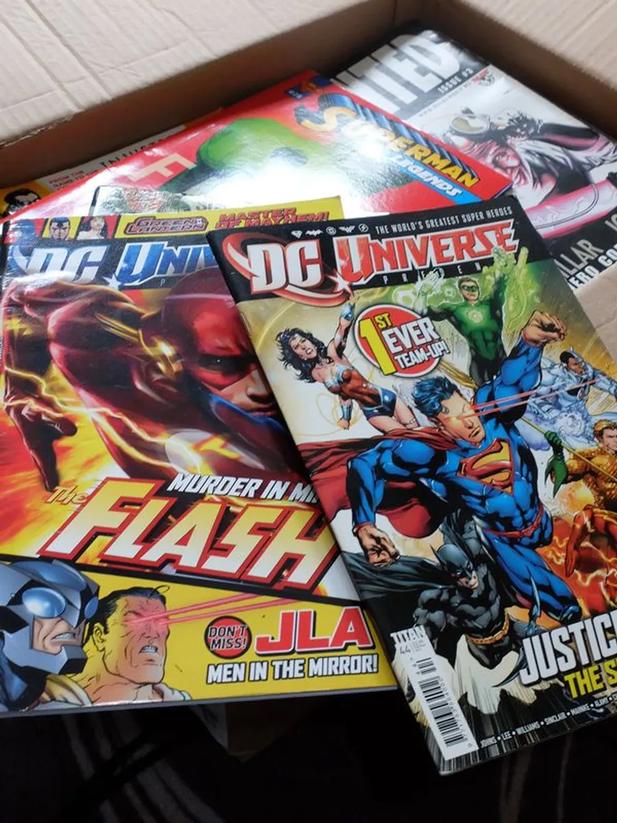Collectors Lot comics toys cards - Image 4