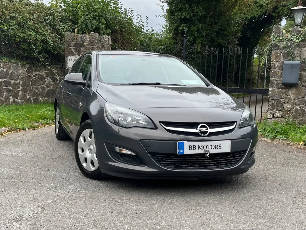 Opel Astra 1.4 16v VVT 100PS S - Image 4
