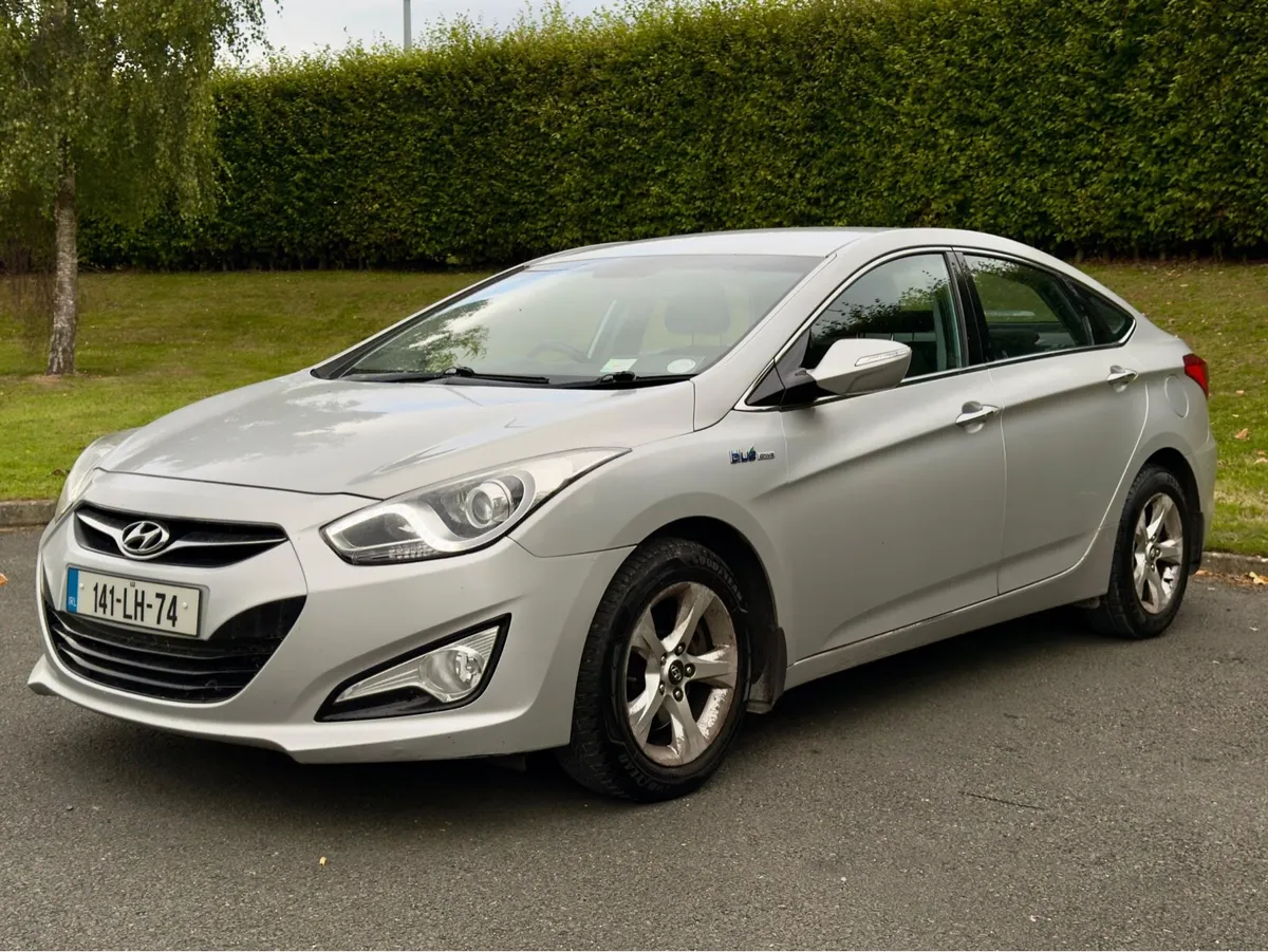 Hyundai 140 2014 (tax 11-25)(nct- 01-05-26) - Image 3