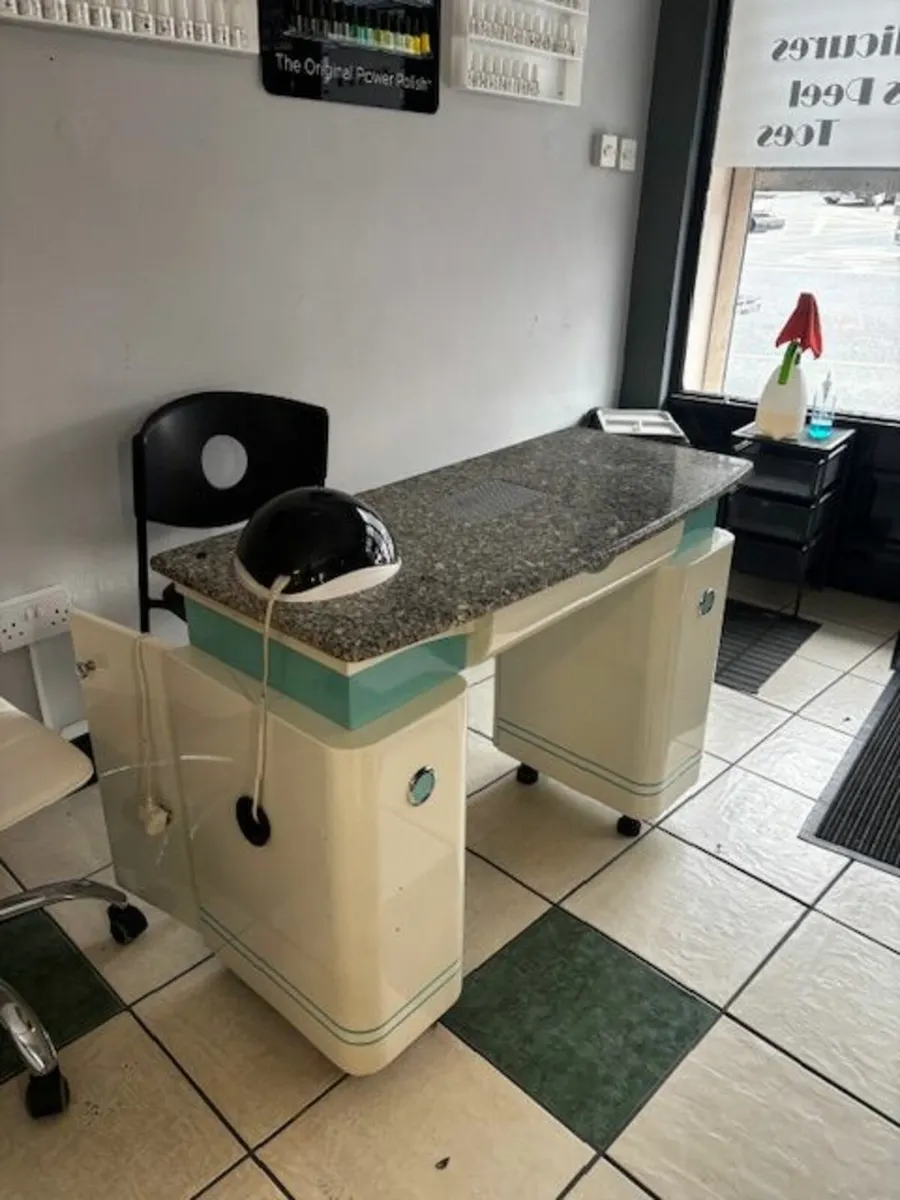 Nail Desk with Extractor - Image 1