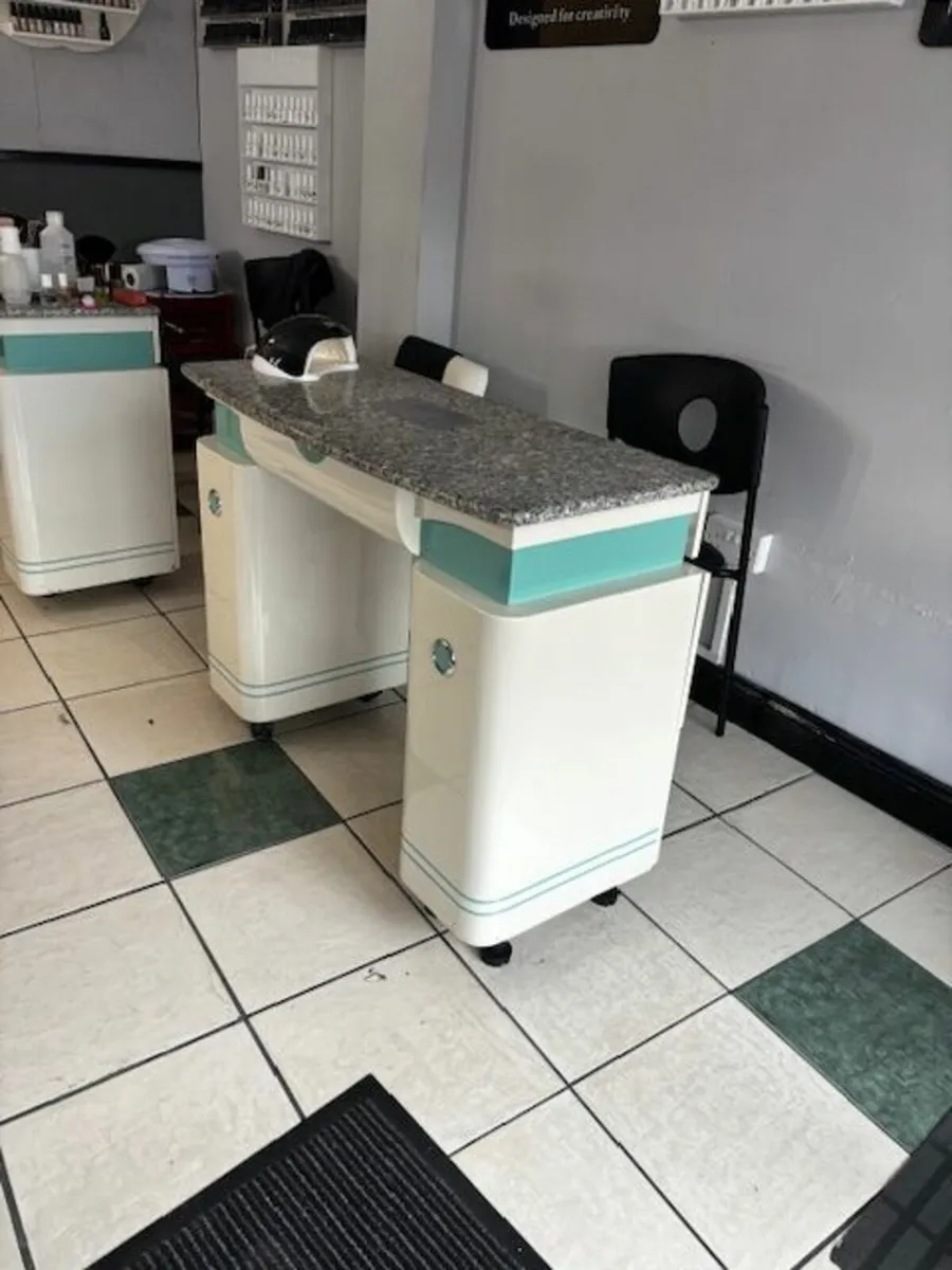 Nail Desk with Extractor - Image 3