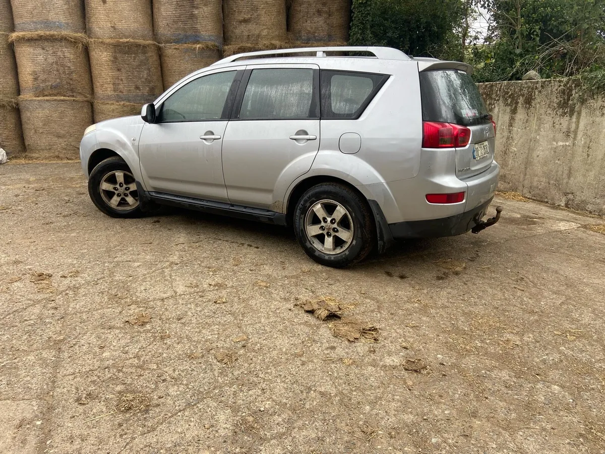 Peugeot 4007 - Image 2