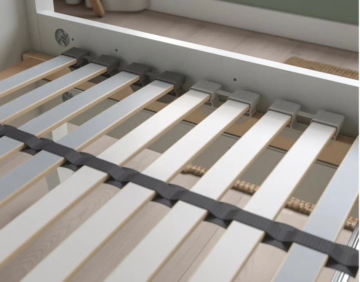 Ikea bed slats &  frame,  assembled never used - Image 4
