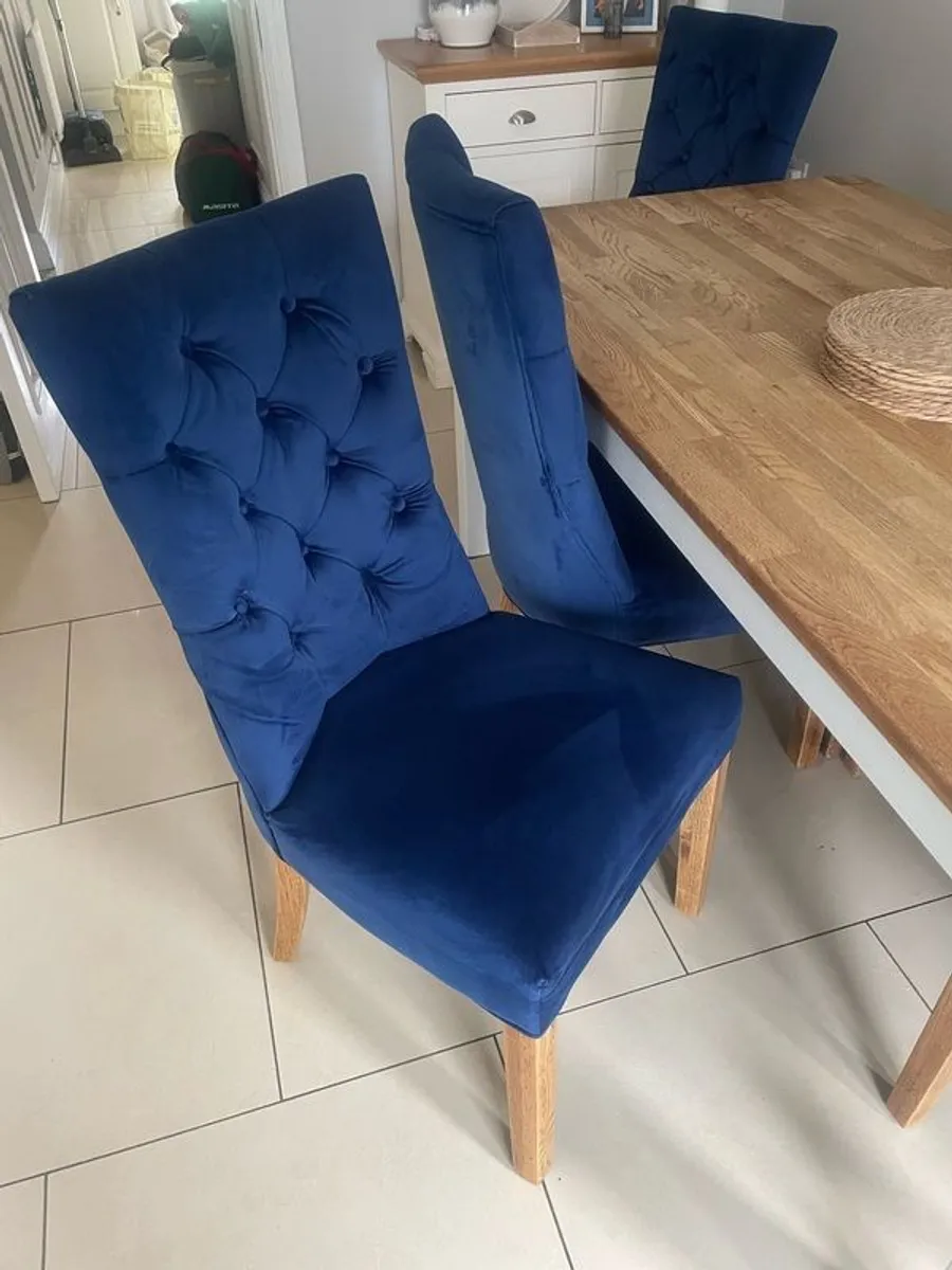6 Dining Chairs - Image 3